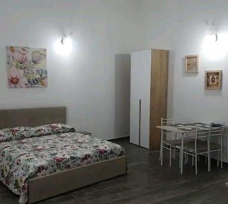 Like At Home Napoli 2023 Dış mekan fotoğraf
